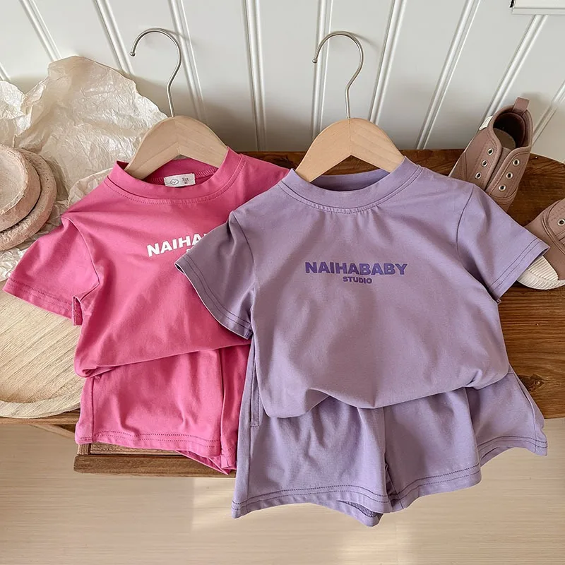 Sommer-Set für Mädchen: T-Shirt + Shorts, Niedliches Mode-Outfit für Jungen mit Schriftzug, Lässiges Sportliches Kinder-Outfit, Weiche Atmungsaktive Kleidung 3-8 Jahre