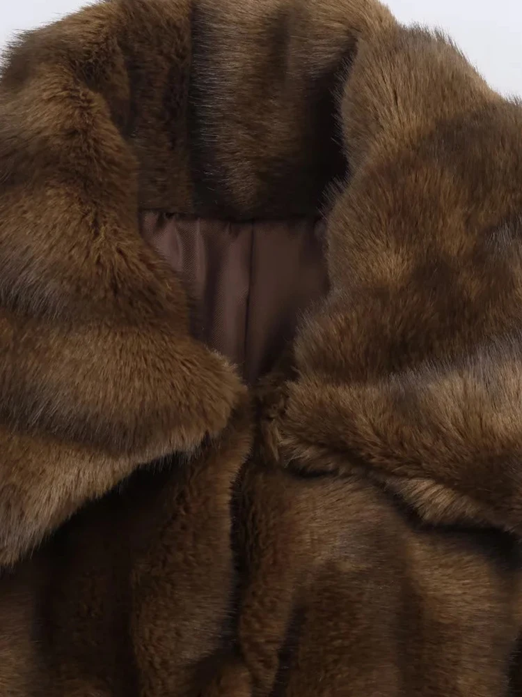 المرأة الصلبة اقتصاص فو الفراء معطف الأزياء التلبيب طويلة الأكمام واحدة الصدر جيب سترة سيدة الدافئة ركاب أبلى