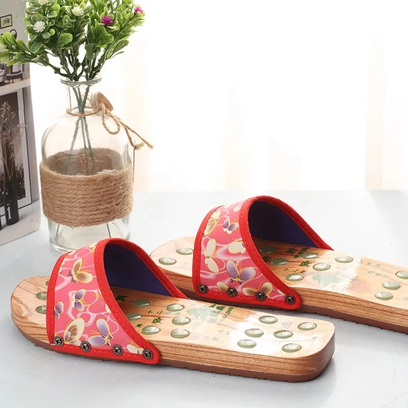 Women's Summer Flat Heel Wooden Slippers Foot Acupoint Massage Japan Style Couple's Clogs Anti-Slip Home Slippers