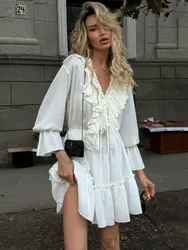 Tossy Ruffled v yaka beyaz Mini elbise kadın Patchwork uzun kollu zarif bandaj moda elbise yüksek bel dantel-up kadın elbise