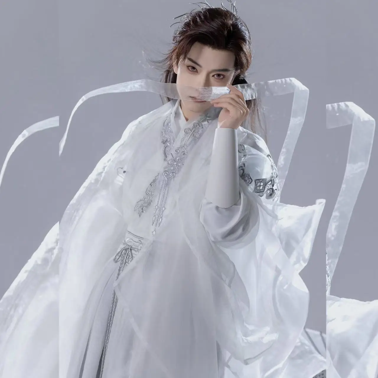 

Men's Breathable Chiffon Hanfu Traditional Weijin Period Embroidery Suits Vintage Fairy Martial Cosplay Costume Male