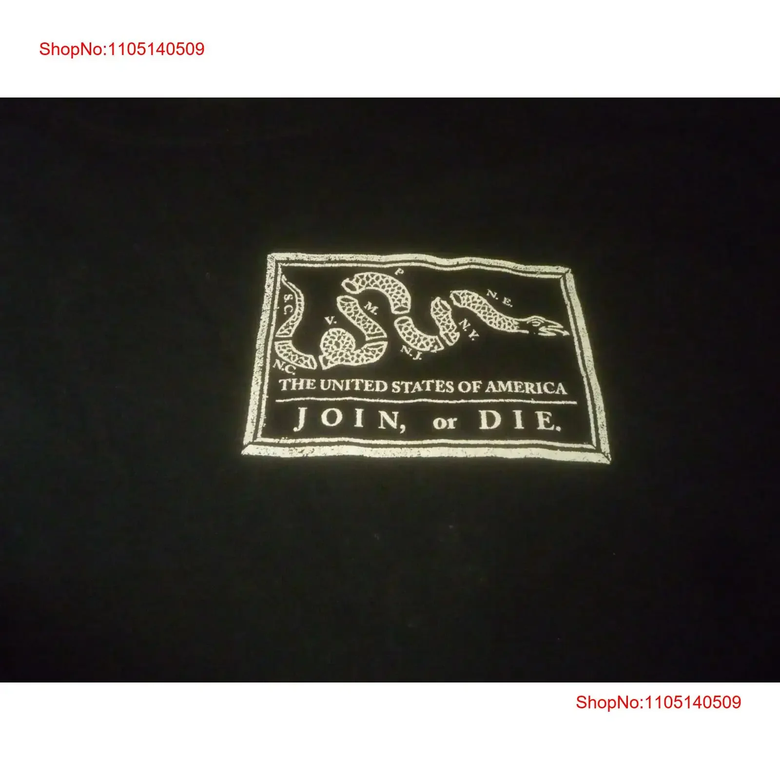 تي شيرت Join Or Die مقاس مستعمل مقاس L بحالة لطيفة عتيقة مغسولة قابلة للتنفس للجنسين كاجوال مريح برسومات عصرية #1