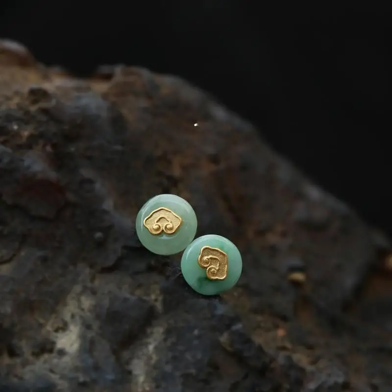 

New in Natural Hetian Jade Jasper Round Earrings for Women Clouds Style Vintage Auspicious Stud Earings Party Jewelry