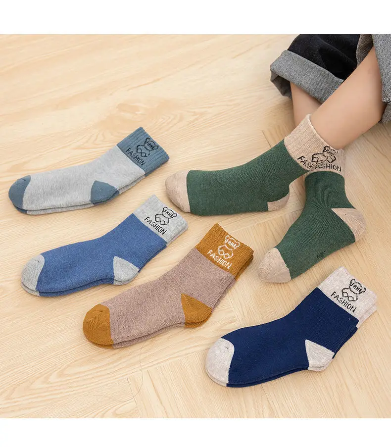 5 Paar dicke, warme Kindersocken für Jungen und Mädchen, weiche, mit Fleece gefütterte, rutschfeste Wintersocken für Kleinkinder – Detail 12