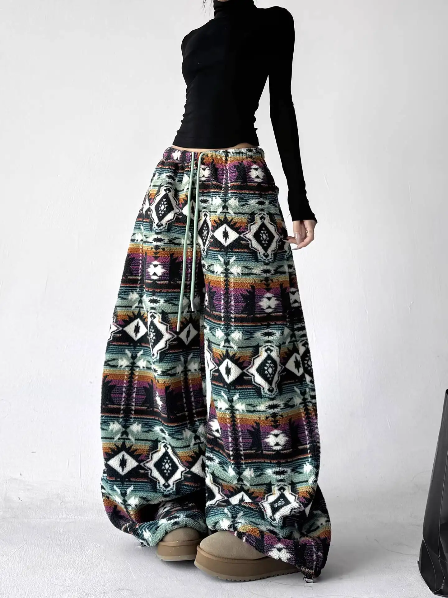 Unisex Jeans 2025 Winter New Women's Fair Isle Striped Pants Thickened Wide Leg Straight Leg Ethnic Style Casual Denim Trousers