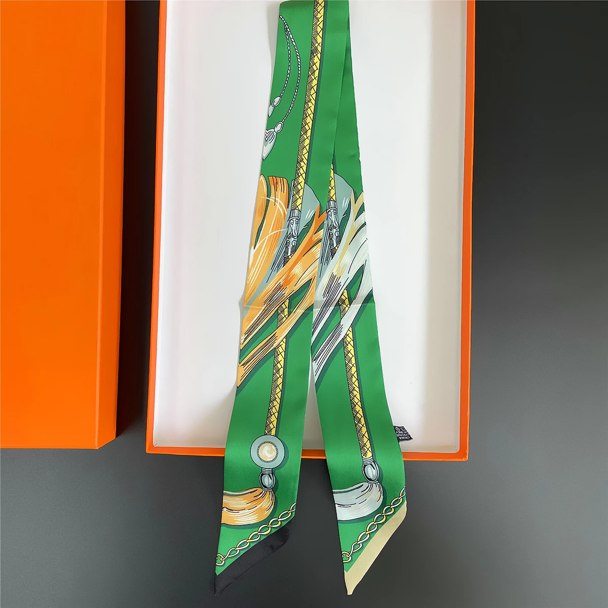 Twill 100% Silk Scarf Luxury Brand Design Horsewhip Fashion Scarf Women Foulard Skinny Bag Scarves Neckerchief Hair Headband