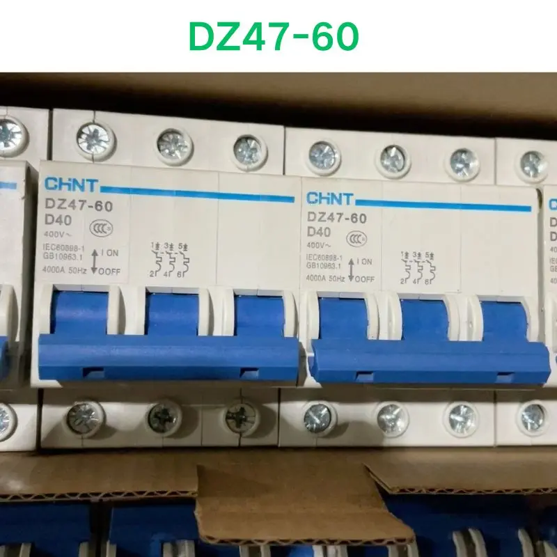 Second hand test OK DZ47-60  Small circuit breaker