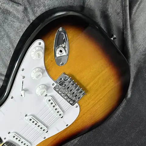 Electric Guitar Mahogany Body Vintage Sunburst Color Rosewood Fretboard 22 Frets