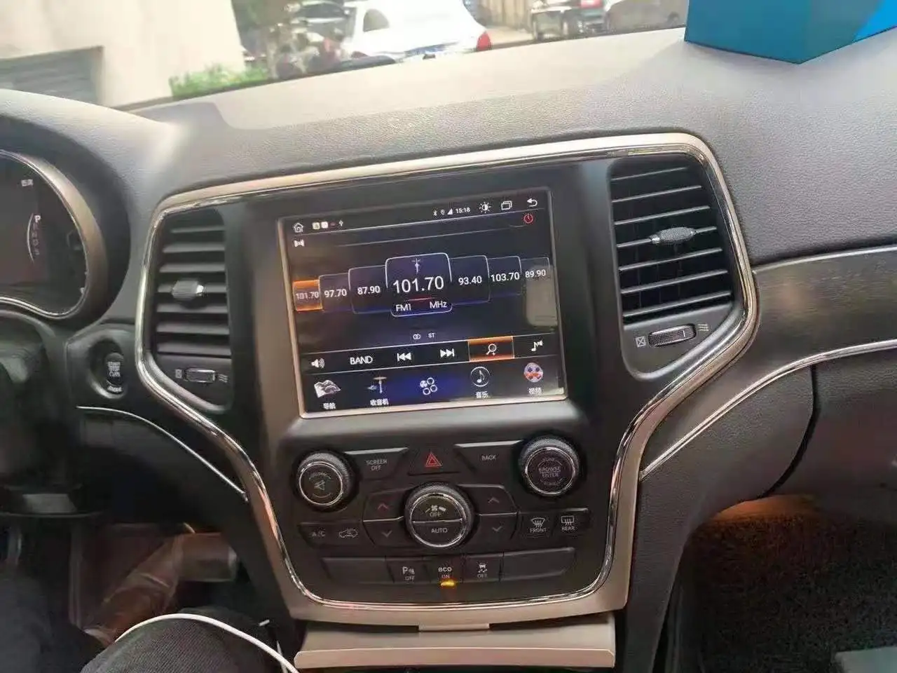 

8 core For Jeep Cherokee 2014-2018 Car Radio Multimedia Player Android 13.0 Auto GPS Navi Wireless Carplay Head