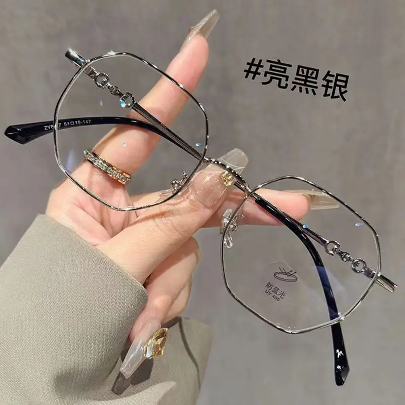 Multi border rose gold myopia glasses for women can be paired with anti blue light polygonal age reducing and slimming flat lens