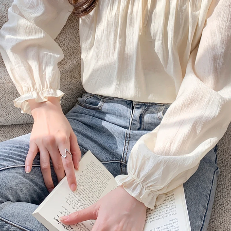 Long Puff Sleeve Shirts Women Pleated Lace-up Gentle Spring Female Baggy Solid Tops All-match V-neck Simple Sweet Students Soft