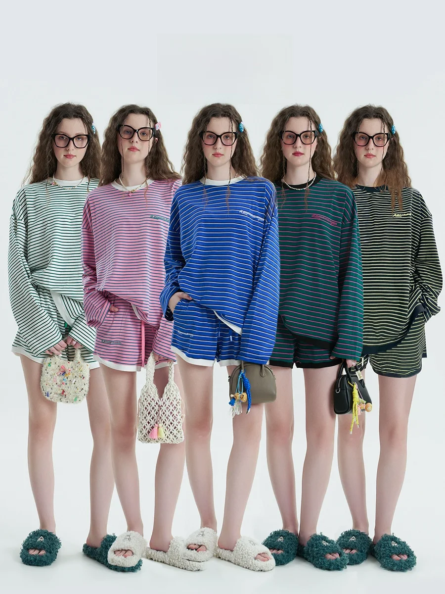 

Комплект AHA Love Luxury: Удобный хлопковый комплект из футболки и шорт с вышивкой в полоску, свободный крой, повседневный стиль