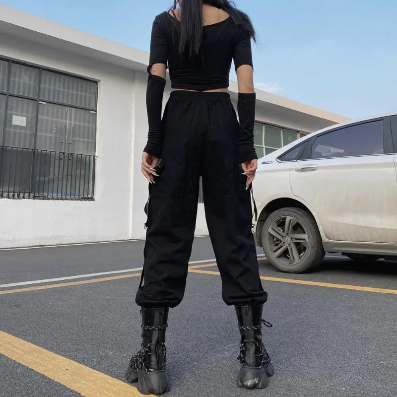 Women\'s Black High Waist Cargo Pants, Loose Harem Pants, Punk Big Pockets, Jogger Trousers with Chain, Hip Hop Streetwear,