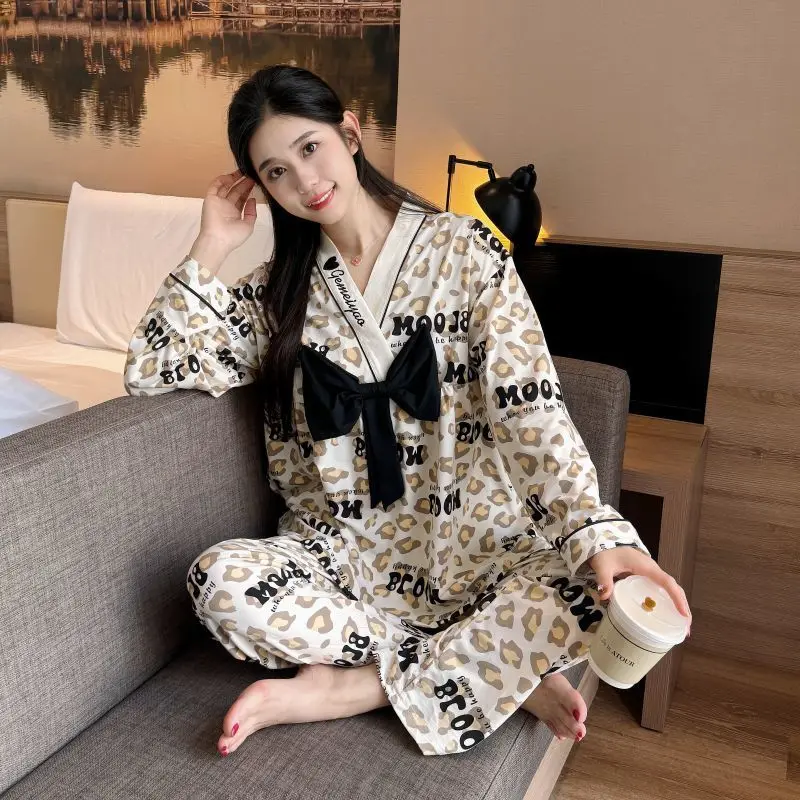 New Pajamas Women Spring and Autumn Long Sleeves and Trousers Loose Large Size Leisure High-grade Outdoor Wear Home Wear Set