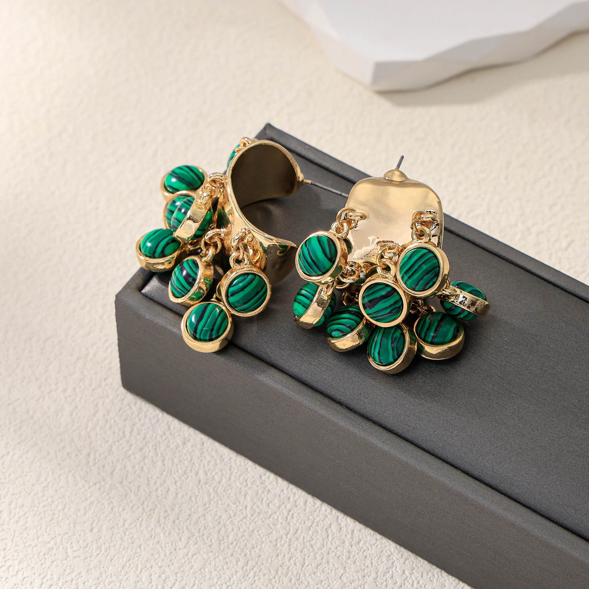 Exaggerated, unique, fashionable design of malachite tassel earrings, for travel, vacation, public relations, jewelry