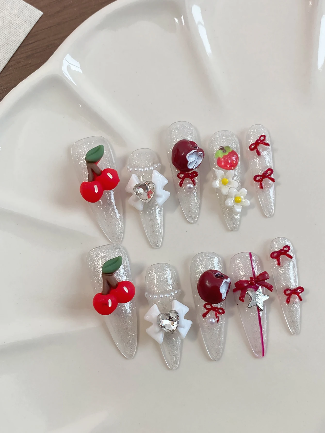 3D Fruit Press On Nails, Clear - Nail Art Press On 评论和价格