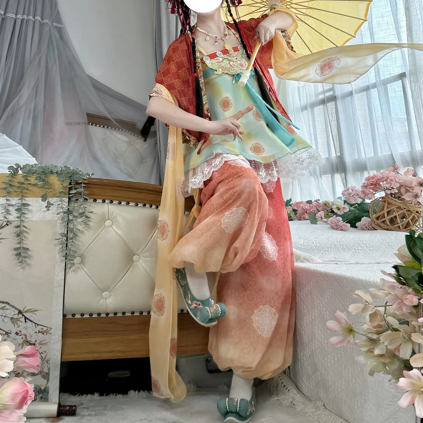 

China Printed And Dyed Jacquard Camisole Skirt Elastic Lantern Pants Set Chinese Hanfu Women Daiky Floral Tang Hanfu Set