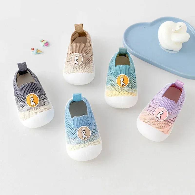 Nuevos zapatos de bebé con gradiente, zapatos de bebé antideslizantes de suela suave para primavera y otoño, zapatos de bebé