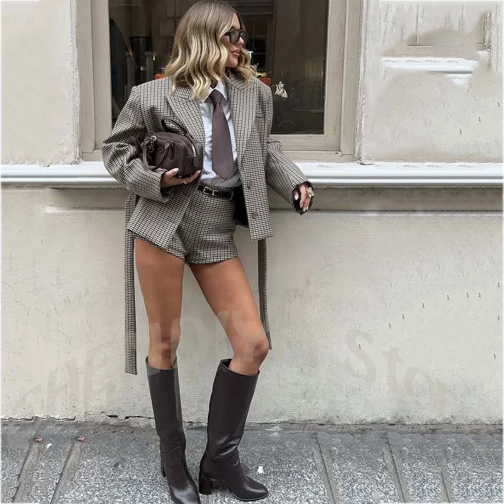 

Two Pieces Women Suit Social Party Peak Lapel Single Breasted Stylish Plaid High Street Style Casual Daily Jacket Short Pants