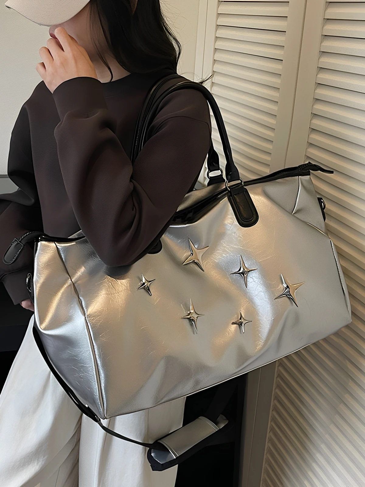 large-capacity-lightweight-handheld-sports-fitness-bag-fashion-travel-bag-business-trip-handbag-easy-carry-storage-bag