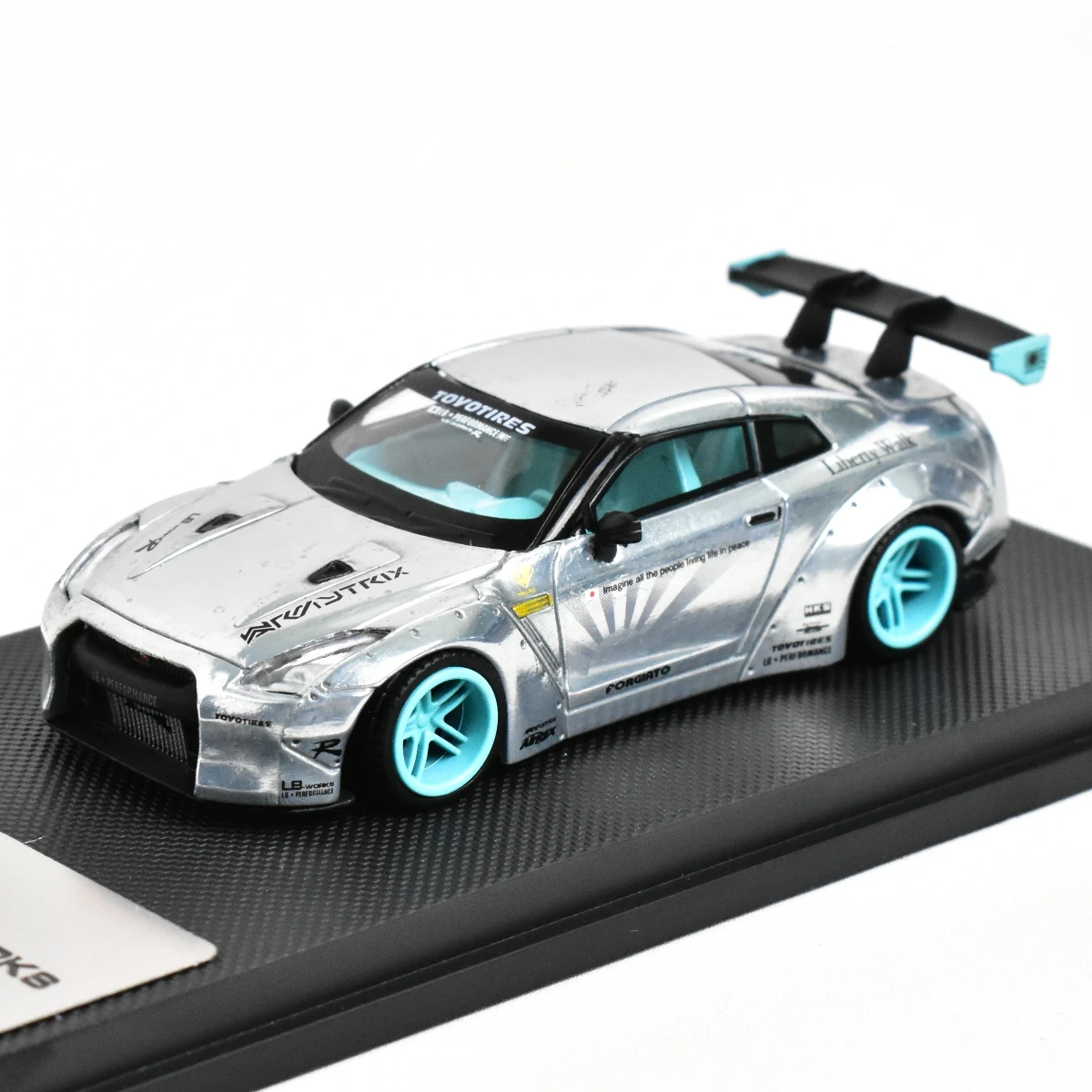 1:64 MC GTR R35 Diecast Model Car