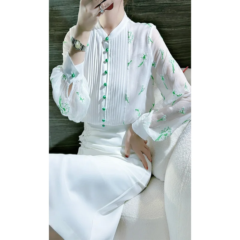 2023 New Summer Style Celebrity Exquisite Embroidered Organ Pleated Lantern Sleeves Solid Color Versatile Oversize Women's Shirt