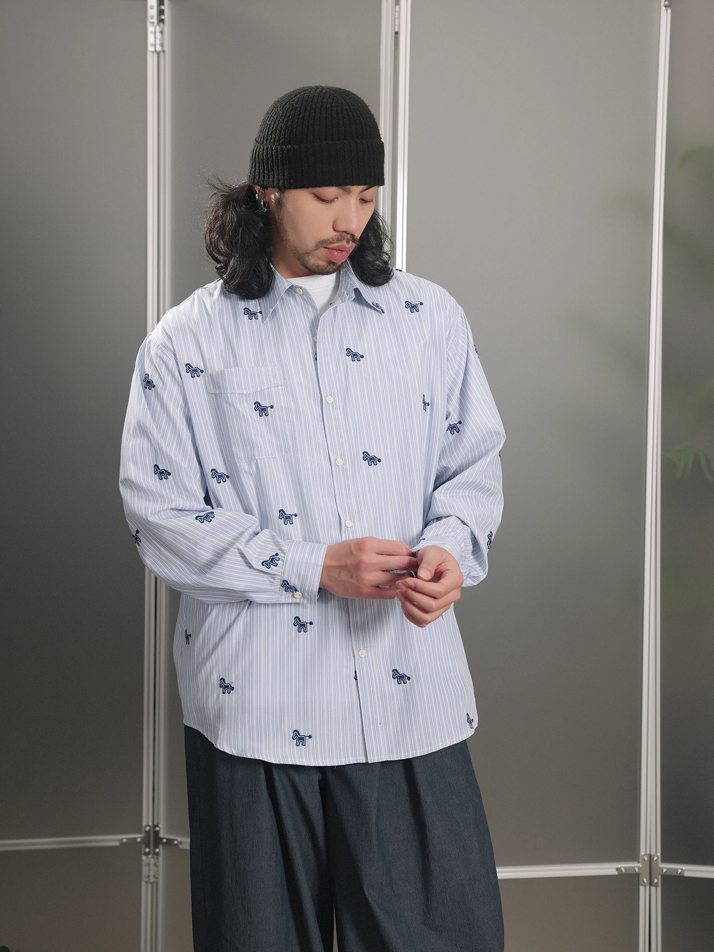 

NOEARS Japanese Sle Loose Fit Long Sve irt Embroidered Blue Stripes Spring Turn-down Collar Breathable Non-stretch Pol...