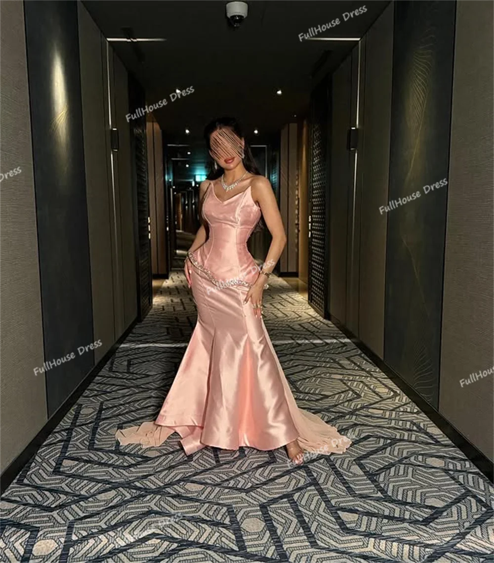 Nach Maß Luxus Zwei Stücke Trägerlosen Perlen Sexy Meerjungfrau Lace up Zurück Langes Abendkleid mit Abnehmbarer Schleppe vestidos de