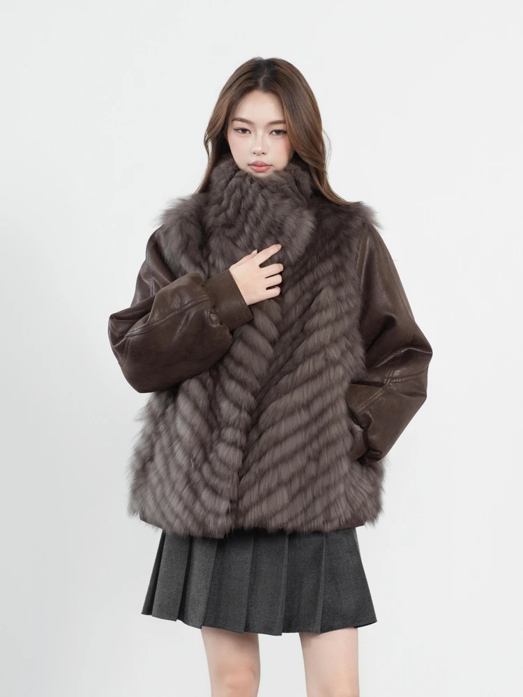 نمط جديد من معطف الفرو القصير مع جلد سويدي فرو الثعلب على كلا الجانبين للنساء