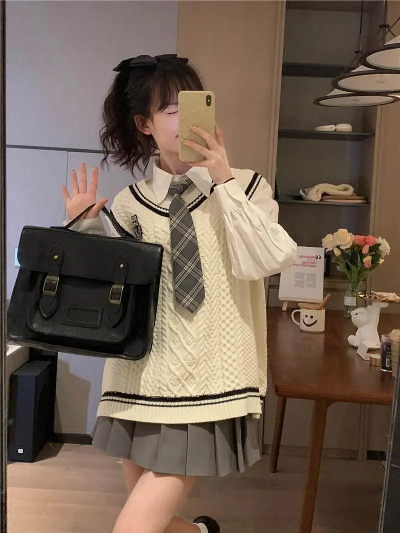 Japan Korea Style Three Piece Set Korean College Style Spring And Autumn New Knitted Vest Sweater shirt+pleated Skirt Set