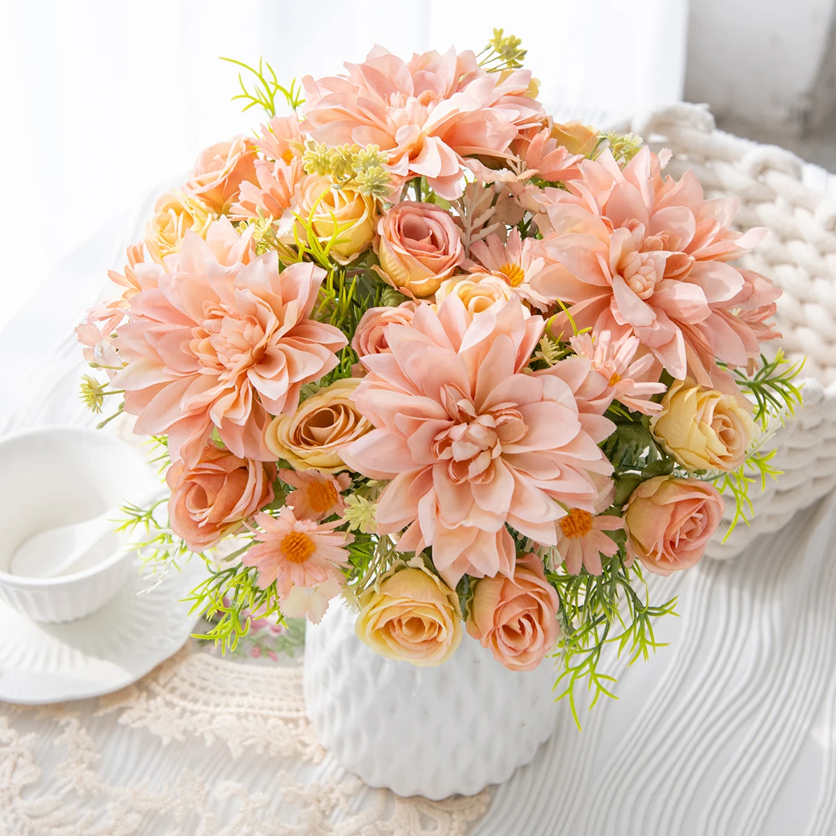 Künstliche Rosenblumen Valentinstag Hochzeitskranz Heim-Raumdekoration Brautstrauß Garten Seiden-Dahlie Hortensien Vase Bestseller