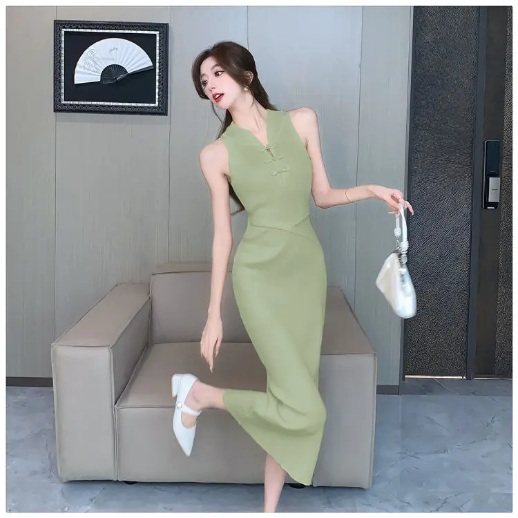 Femmes été tempérament élégant col en v couleur unie mince apparence mince débardeur robes dames mode tout-match mince a-ligne jupe