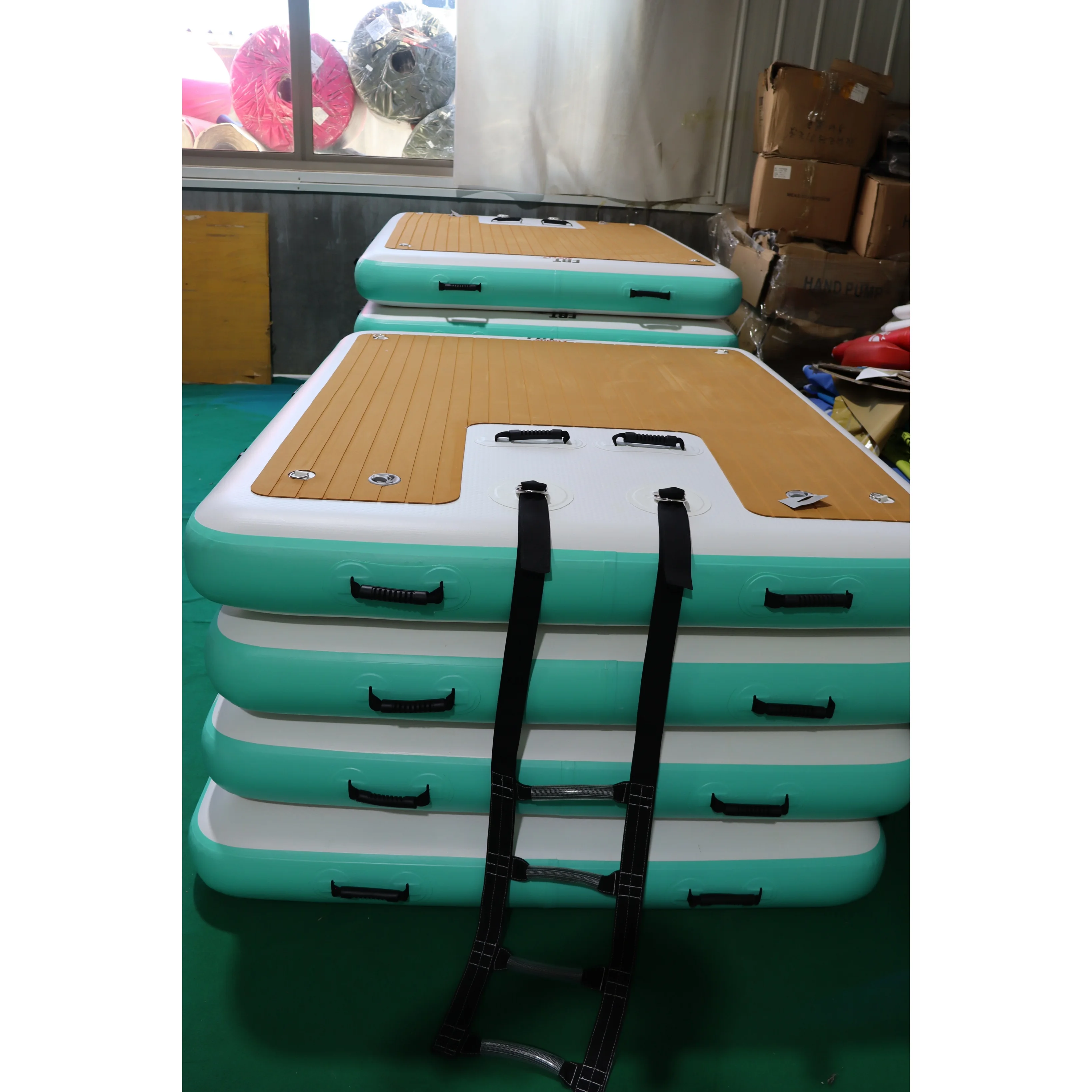 Inflatable Yacht Dock Water Floating Dock Swim Platform Inflatable Jet Ski Boat Docks Swim Platform With Ladder for Boats