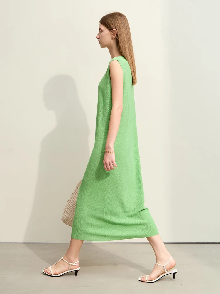 Amii Minimalism Knit Dresses for Women 2024 Summer New Long Green Dress Sleeveless V-neck Linen Lady Loose Vestidos 12452080