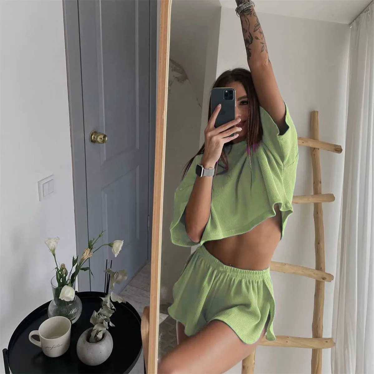 New in Sets T-shirt Solid Cropped Tees Tops Summer Female 2 Piece Slit Shorts Set Short Sleeve Loose Casual Daily Women Clothing