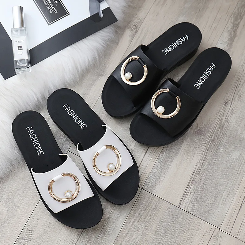 Summer mother large size soft bottom leather slippers women flat slip on comfortable beach slippers woman fashion shoes