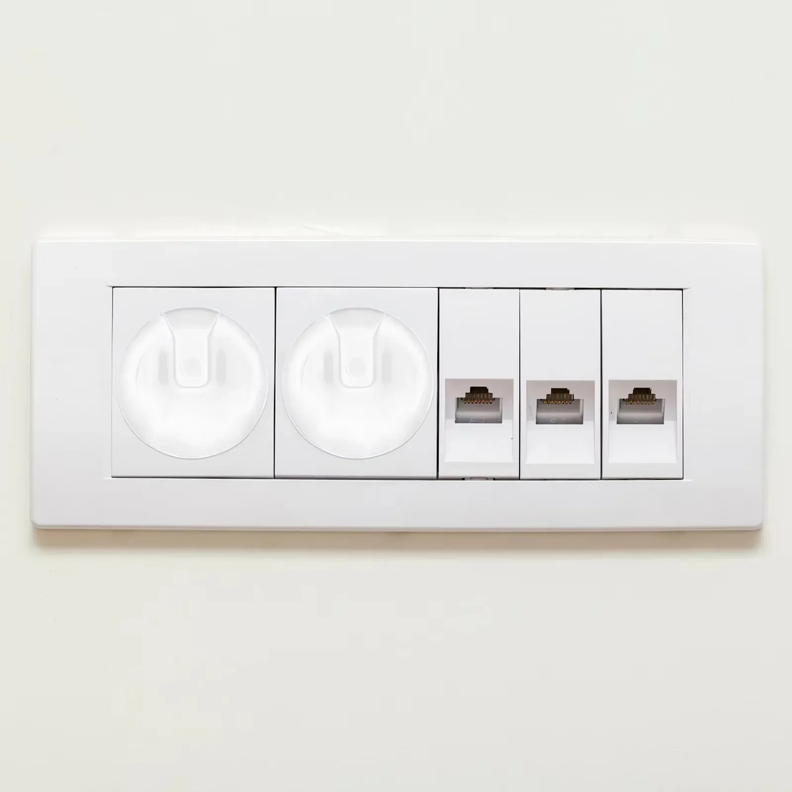 10/20Pcs Babyproof Outlet Covers Safety Socket Protectors Childproof Plug Caps Transparent Electrical Outlet Cover for Toddlers