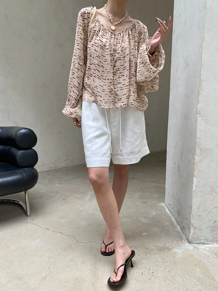 Sommerliches Damen-Shirt mit lässigem Muster, V-Ausschnitt, lockerer und atmungsaktiver Laternenärmel – Detail 15