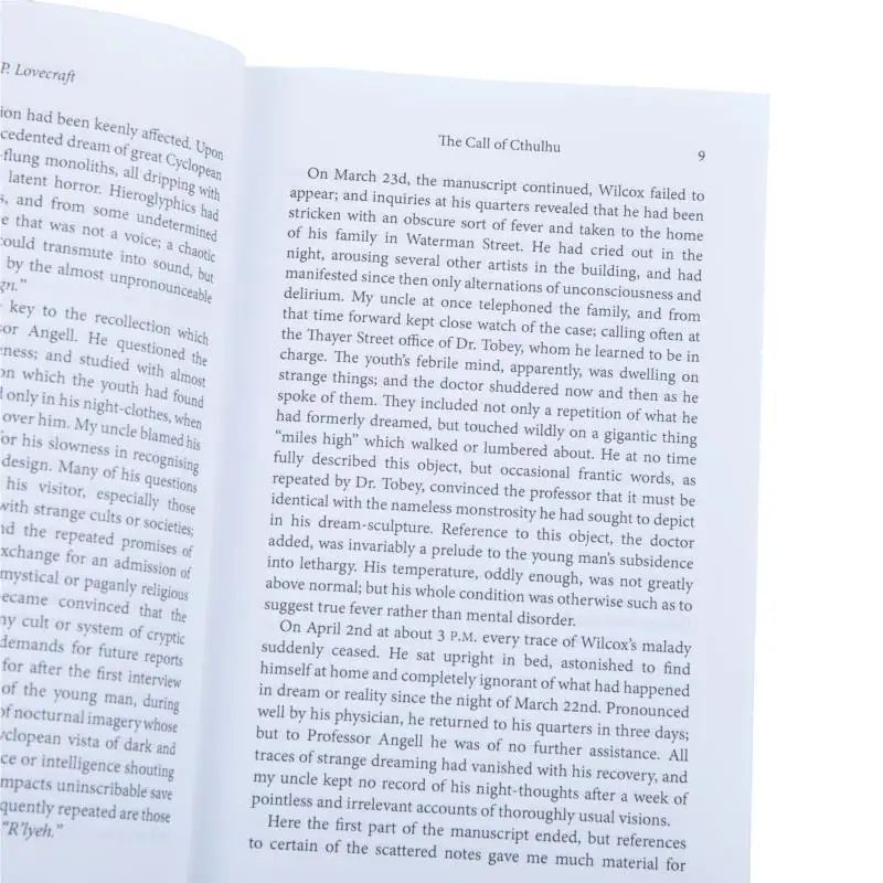 نداء Cthulhu وجبال الجنون حكايات اثنين من من منشورات The Mythos H P Lovecraft Dover 9780486826813 كتاب