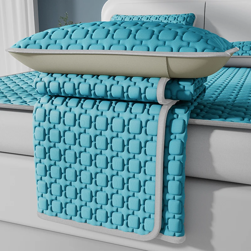 Soft Skin-friendly Ice Silk Summer Mat for Bed Natural Latex Filling Thickened Cooling Mat Summer Mattress Cover with Pillowcase
