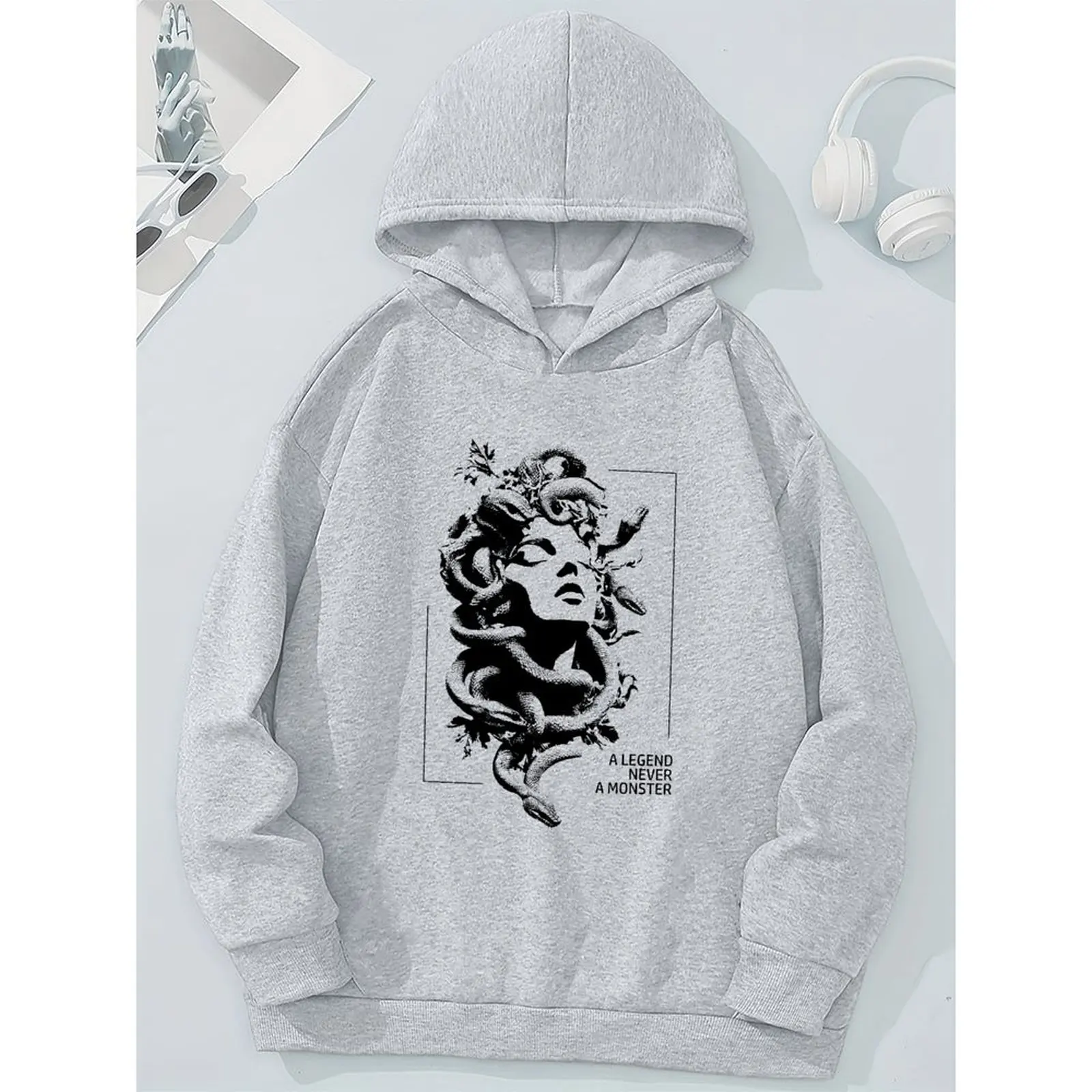 موسم الخريف نسيج غير رسمي نمط غير رسمي الاستخدام اليومي مادة البوليستر طول منتظم ملابس مريحة للخريف والشتاء