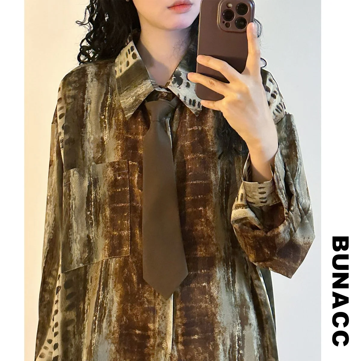 

Retro American Print Long Sve irt Loose Fit ex Spring Faion Hong Kong Sle Loose Feeling Top for Men And Women