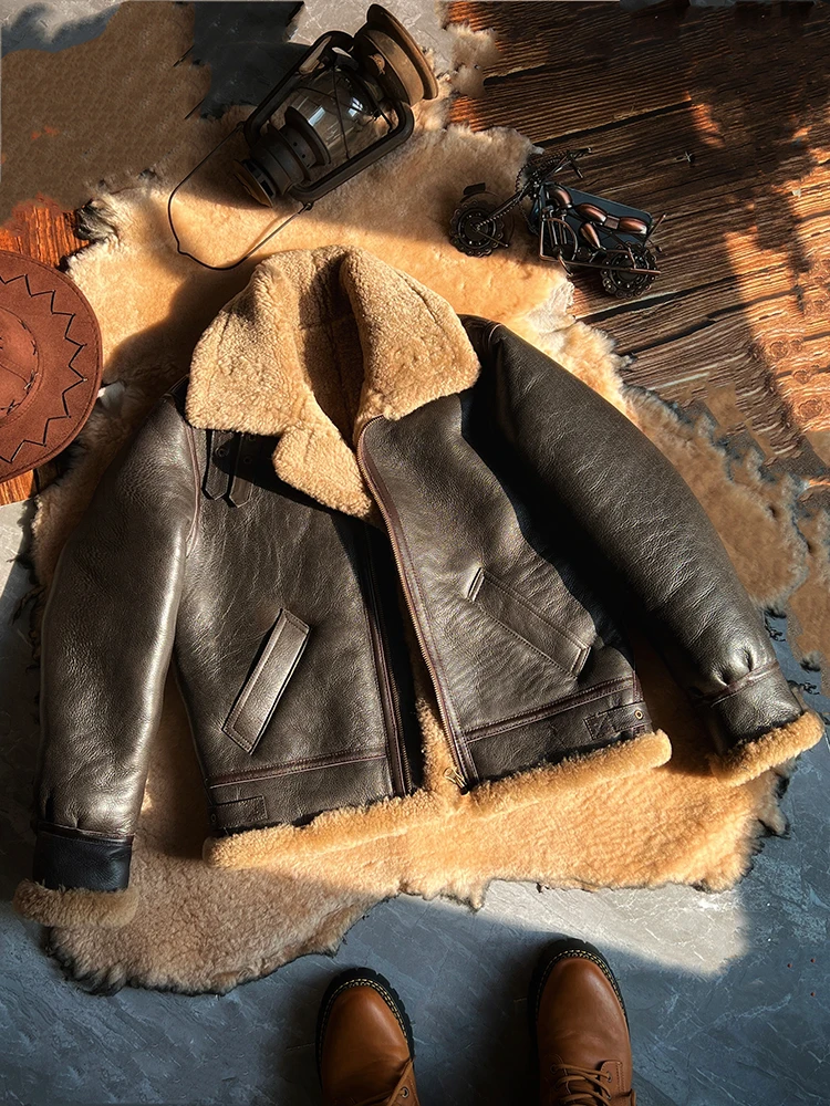 موضة جديدة 2025 معطف الشتاء الرجالي جلد طبيعي جلد الغنم الطبيعي شيرلينغ سترة سميكة الصوف بطانة البني حجم كبير XXXXXXL
