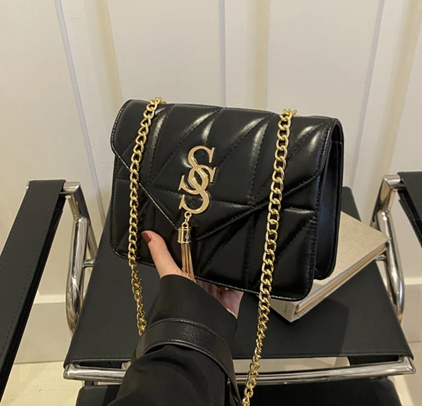 Woman New Fashion Solid Color PU Leather Chain Leisure Simple Commuting Shoulder Crossbody Small Square Bag