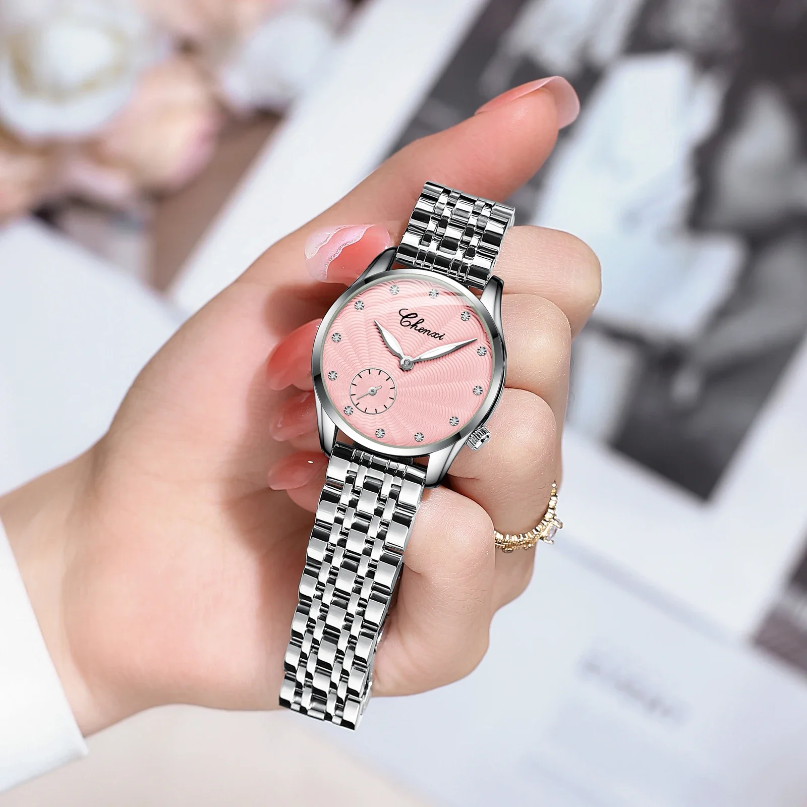 CHENXI 304A オリジナルレディース女性クォーツ時計エレガントなシンプルな腕時計女性のためのカジュアル防水ステンレスビジネス腕時計