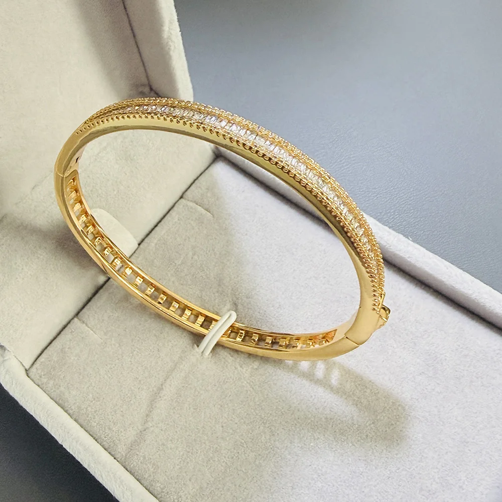 S925 Silver Luxury Tennis Bangle Classic Gradient Zircin Fashion Jewelry Fine Jewelry Engagement Wedding Gift Women Top Bangle view 4