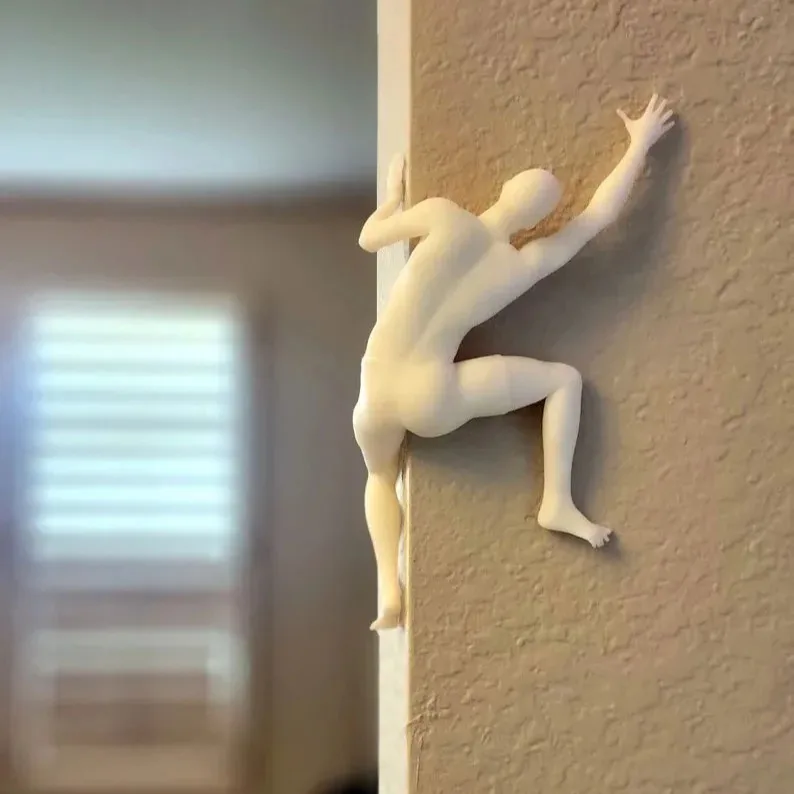 

Climbers Wall Sculpture Wall Decor Art Unique Decoration Gift for Friends New Home Resin Character Model White Ornament