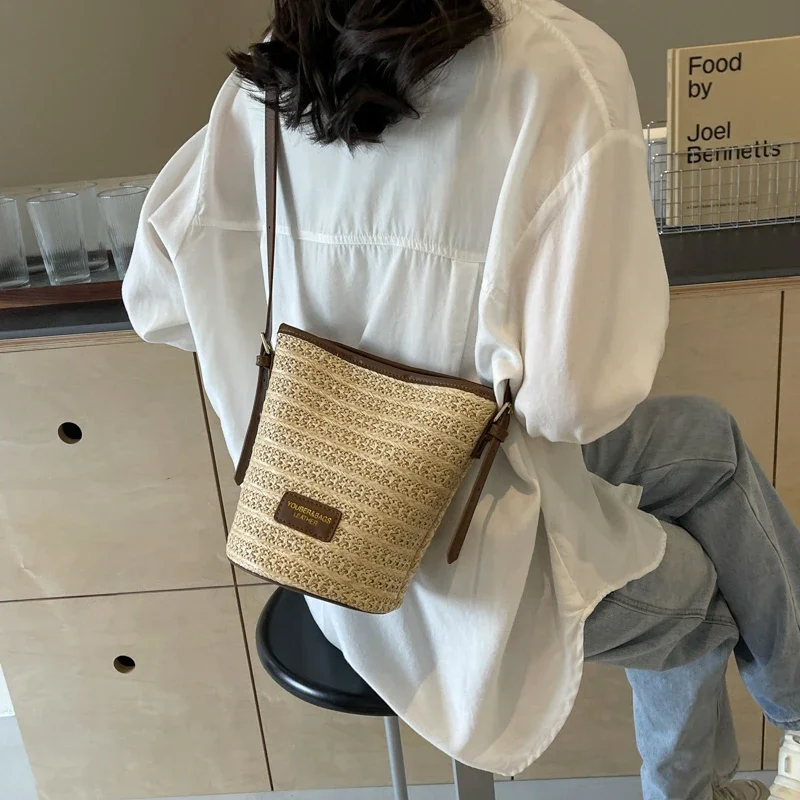 

Casual Rattan Woven Bucket Bags for Women Summer Beach Straw Shoulder Bags Weaving Handmade High Quality Vintage Crossbody Bags