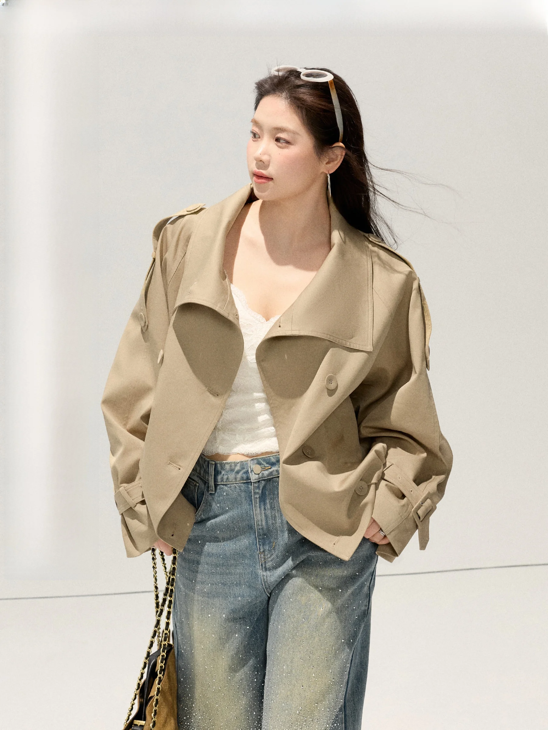

JULULOOK Studio Short Style Double Breasted Flip Collar Windbreaker for plus Size Women Spring Season Shape Sandal Shap...
