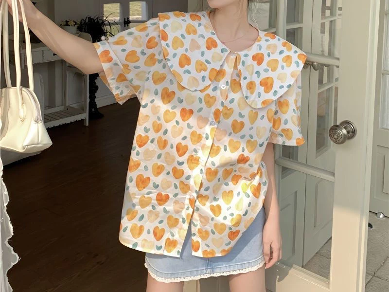 

2025 Summer New Sweet and Cute Doll Collar Floral Love Loose Shirt Short Sleeve Shirt for Women's Niche